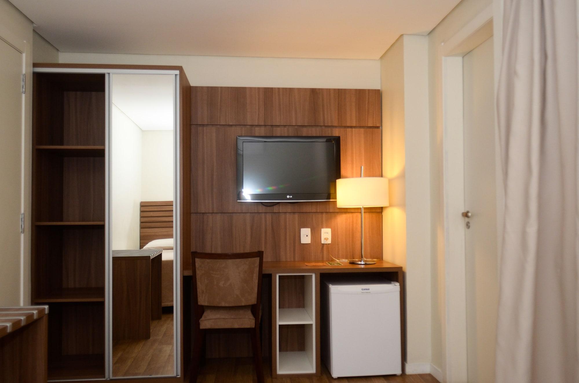 Umbu Hotel Porto Alegre - Centro Historico - Prox Aeroporto 15Min 外观 照片
