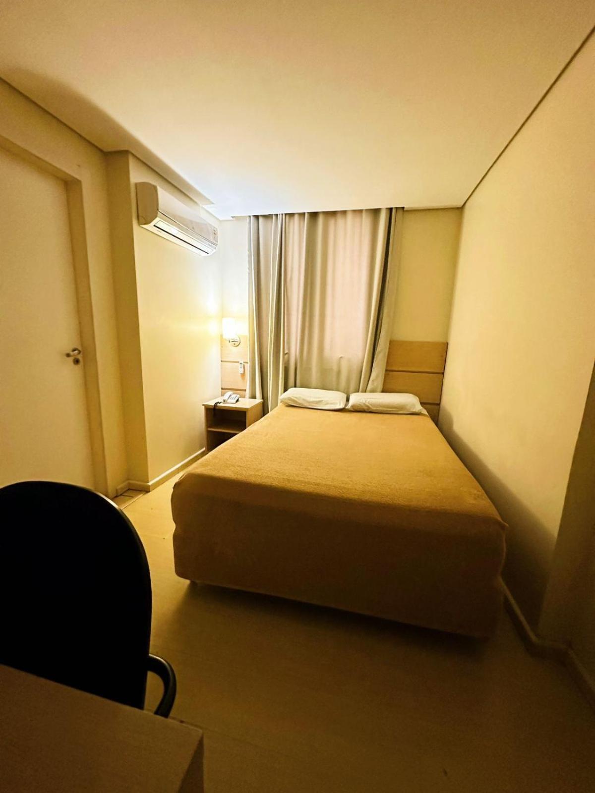 Umbu Hotel Porto Alegre - Centro Historico - Prox Aeroporto 15Min 客房 照片