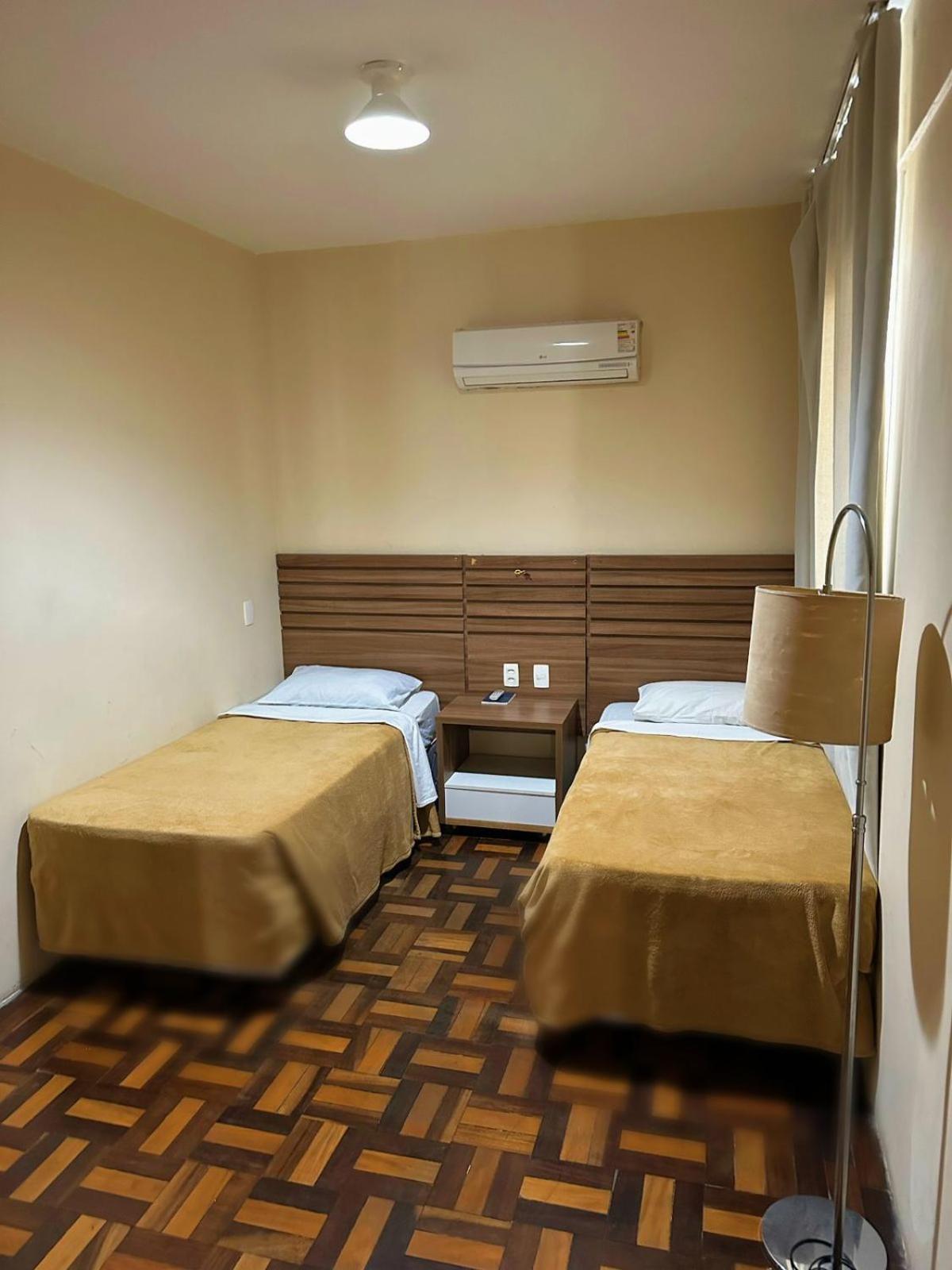 Umbu Hotel Porto Alegre - Centro Historico - Prox Aeroporto 15Min 客房 照片