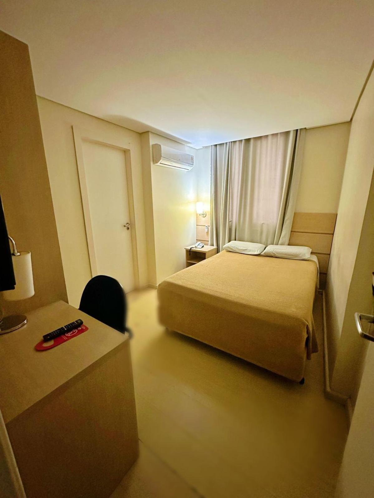 Umbu Hotel Porto Alegre - Centro Historico - Prox Aeroporto 15Min 客房 照片