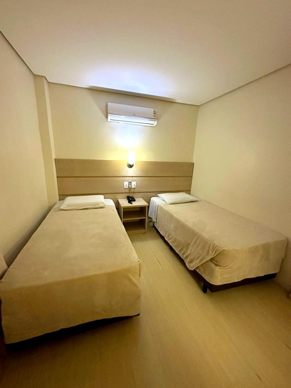 Umbu Hotel Porto Alegre - Centro Historico - Prox Aeroporto 15Min 客房 照片