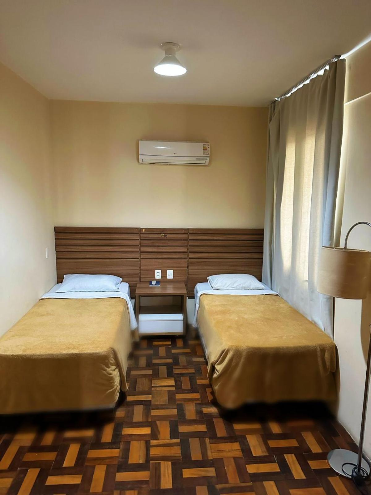 Umbu Hotel Porto Alegre - Centro Historico - Prox Aeroporto 15Min 客房 照片