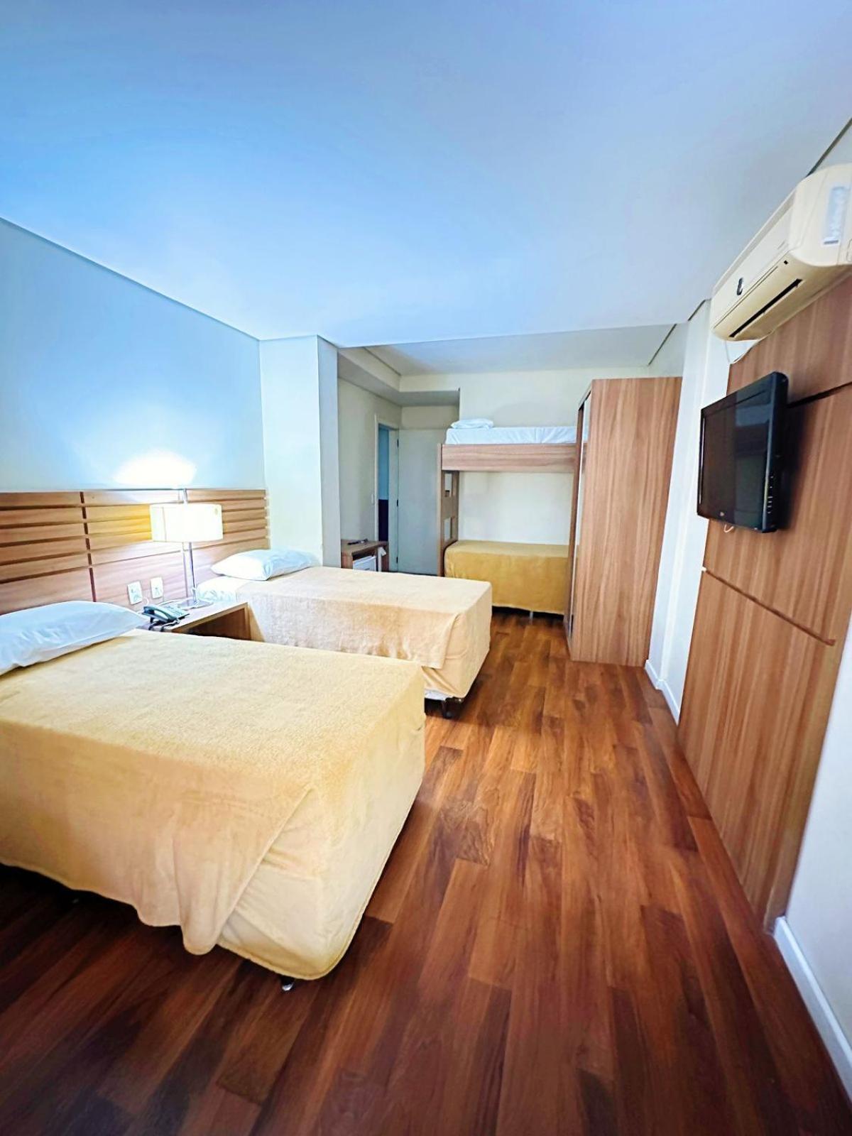 Umbu Hotel Porto Alegre - Centro Historico - Prox Aeroporto 15Min 客房 照片