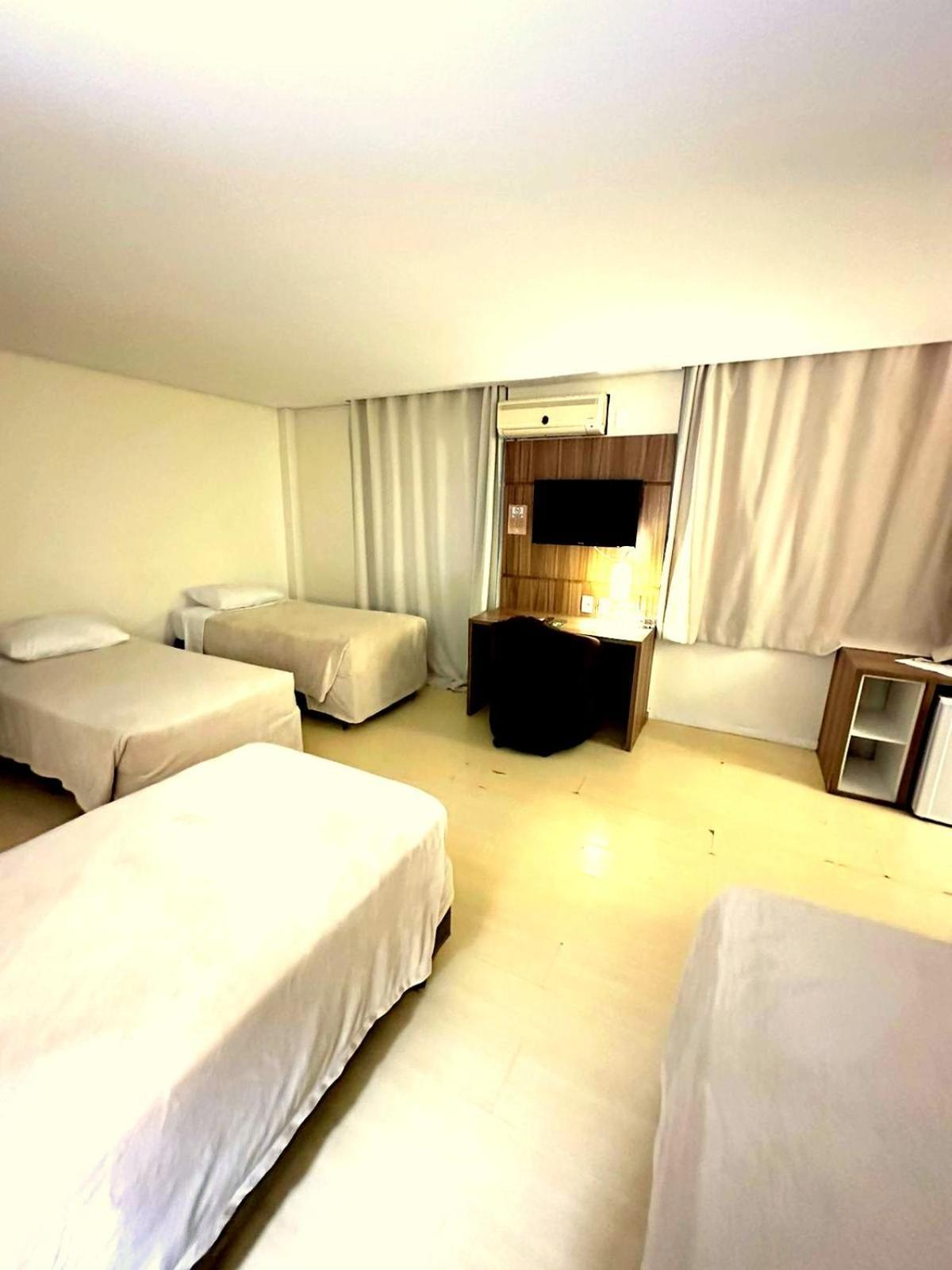 Umbu Hotel Porto Alegre - Centro Historico - Prox Aeroporto 15Min 客房 照片